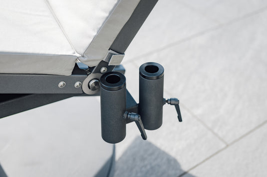 Sonnenschirm und Tischhalter